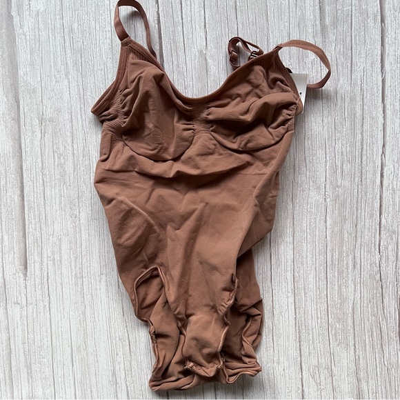 SKIMS Intimates & Sleepwear Sculpting Snaps Bodysuitskims Poshmark
